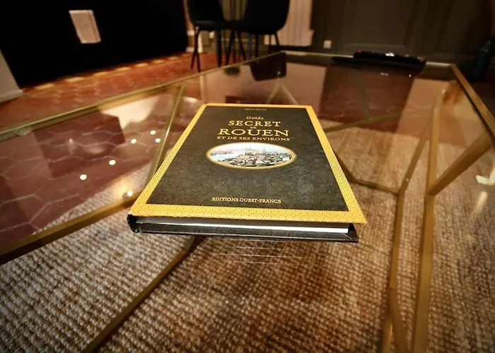 Les Bons Enfants - Vieux Marche 4p Wifi Apartment *