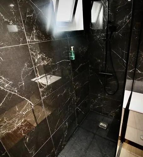 Apartment Les Bons Enfants - Vieux Marche 4p Wifi Rouen